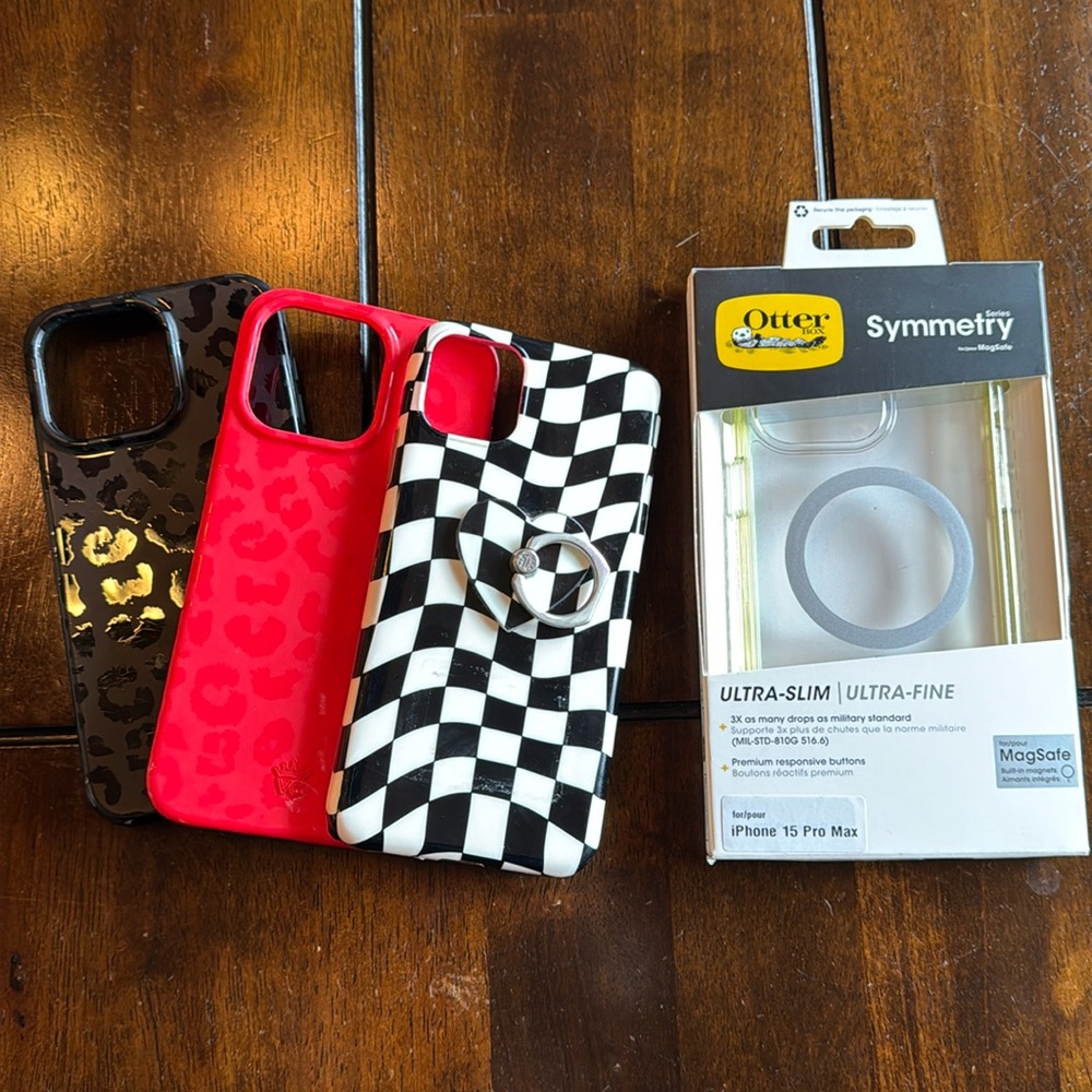 OtterBox Symmetry Series Case for iPhone 15 Pro Max - Black